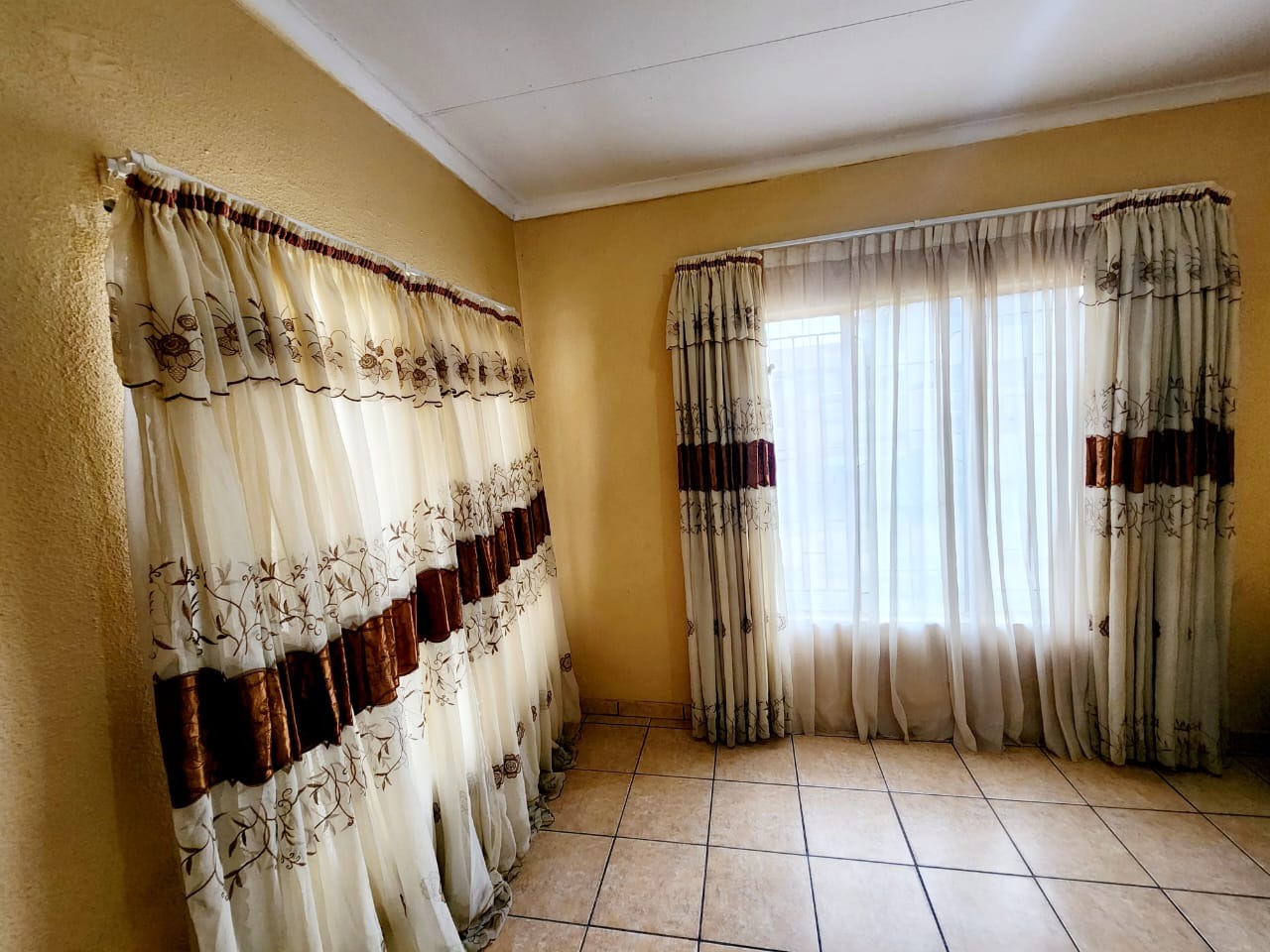 3 Bedroom Property for Sale in Tlhabane West North West